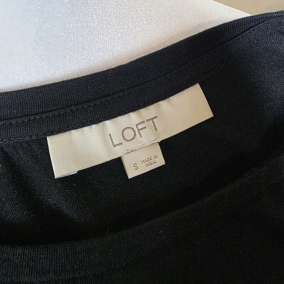 LOFT Womens Black Blouse With Open Shoulders Size Small - Picture 7 of 7